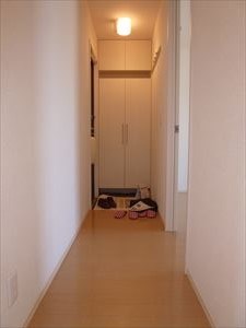 ハピネスヒル 玄関