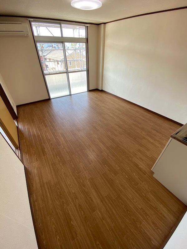 ロビンソンハイツ八千代 リビング