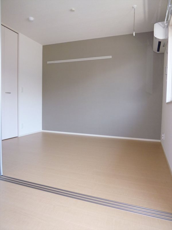 カラーズ　ガーデン ベッドルーム