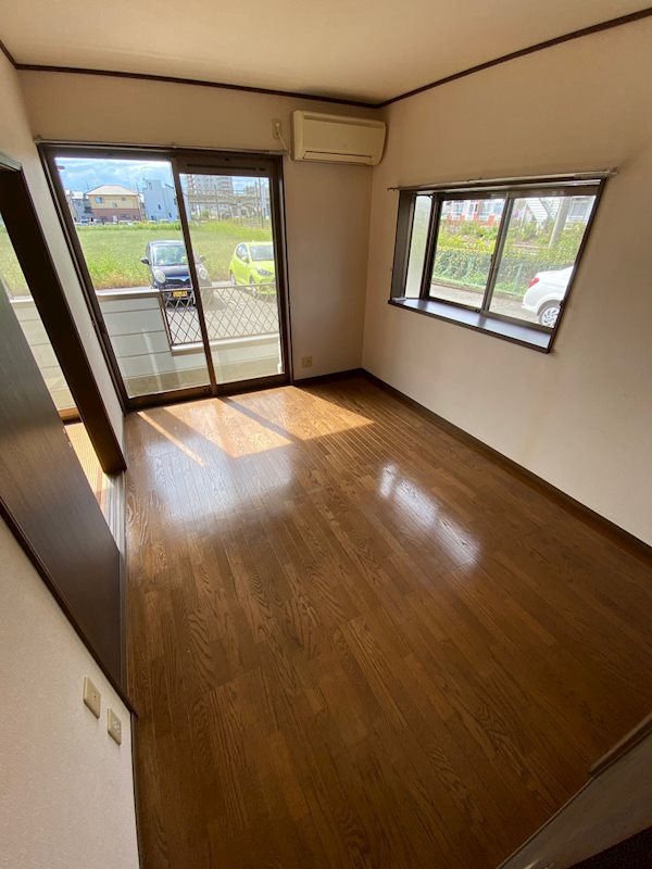 亀の子ハイツ リビング