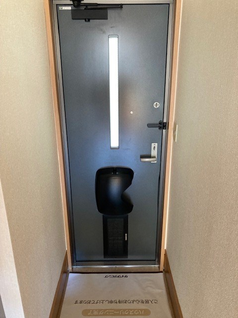 アムールA 玄関