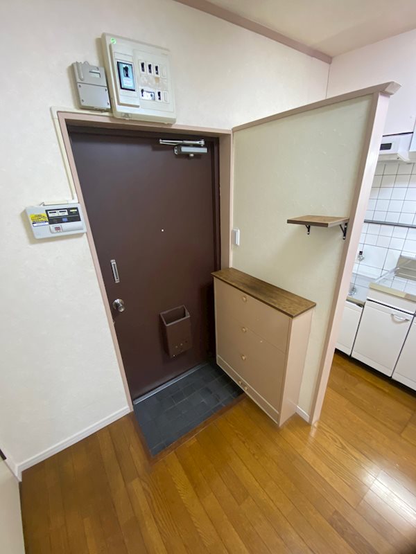 岡田マンション 玄関