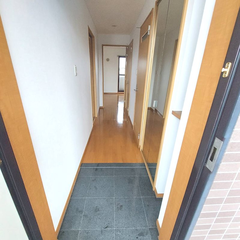 エルシード 玄関