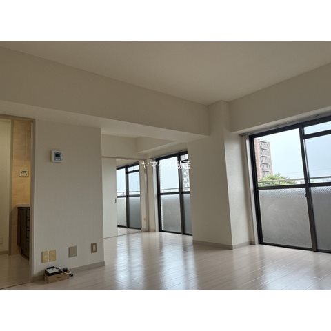 城東グランドレジデンス リビング