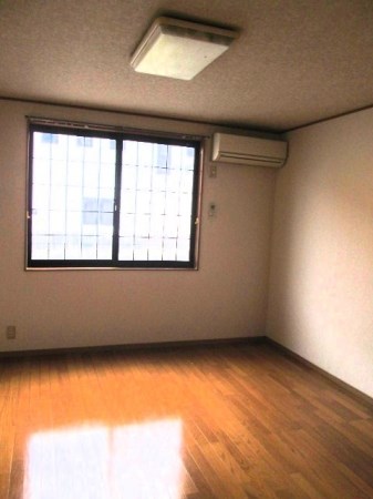 ハイブリッジA ベッドルーム