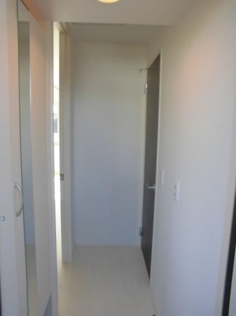 セプトガーデン元総社 玄関