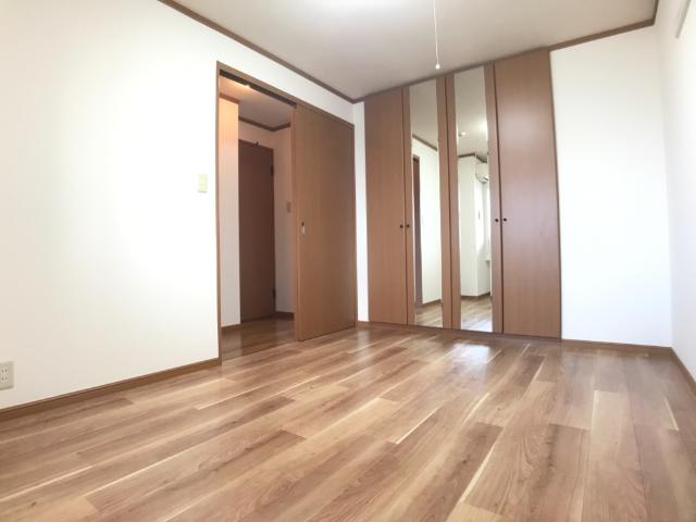 ベッドルーム
