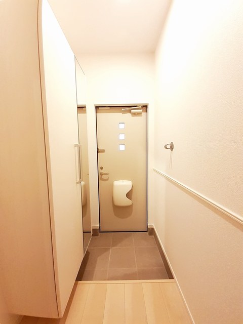 エテルノ 玄関