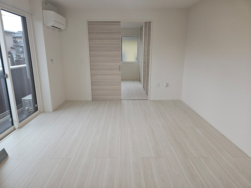 カスタリア　７ リビング