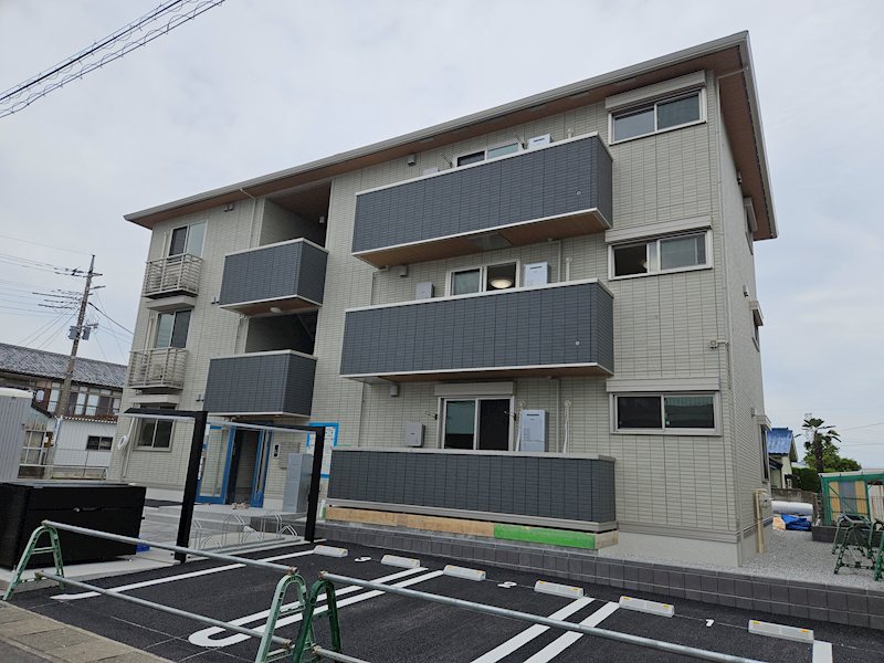 カスタリア　７ 外観写真