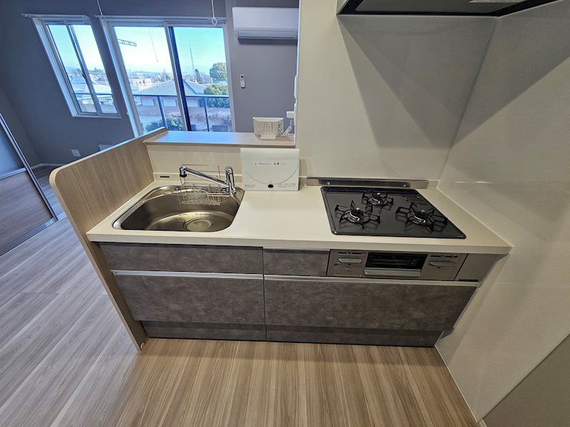 LaMaison本町 キッチン