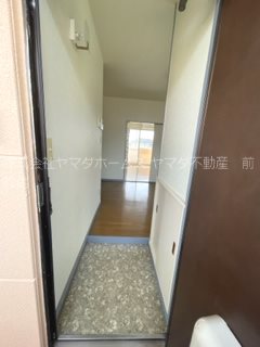 メロータウン　3 玄関
