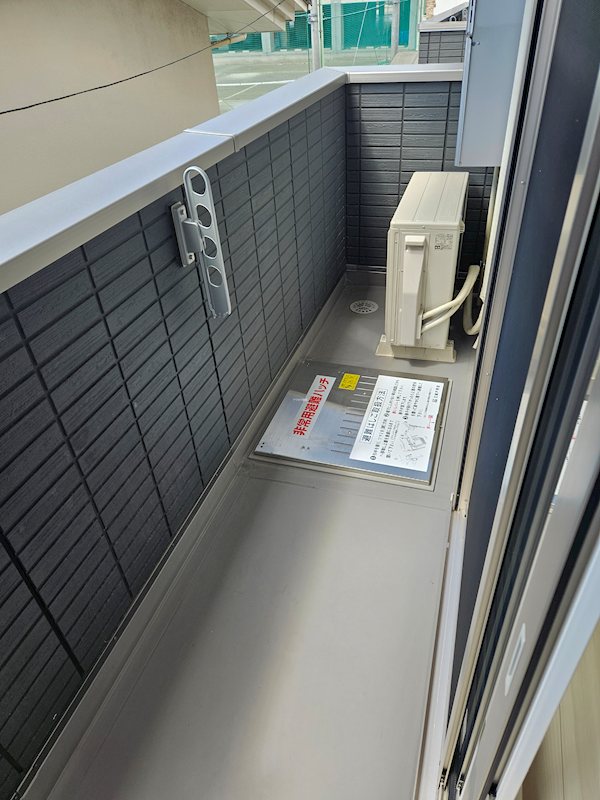DーROOM文京町３丁目 ベランダ