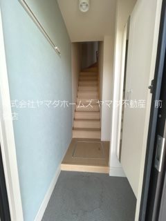 フラール 玄関