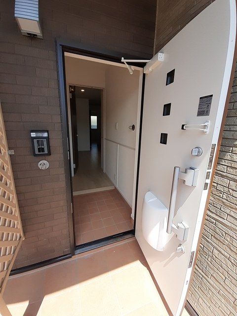プランドール　トロワ　Ａ 玄関