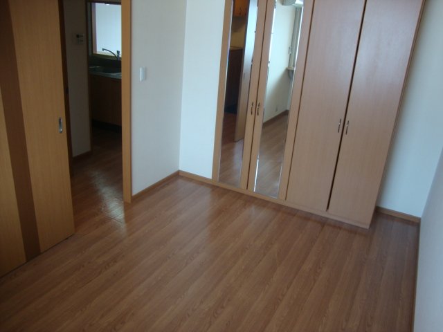 アプリコット ベッドルーム