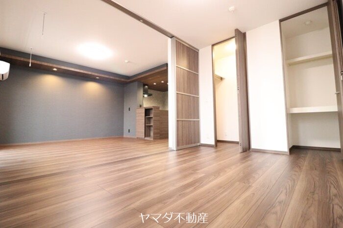 ラ・ルミエール紅雲 リビング