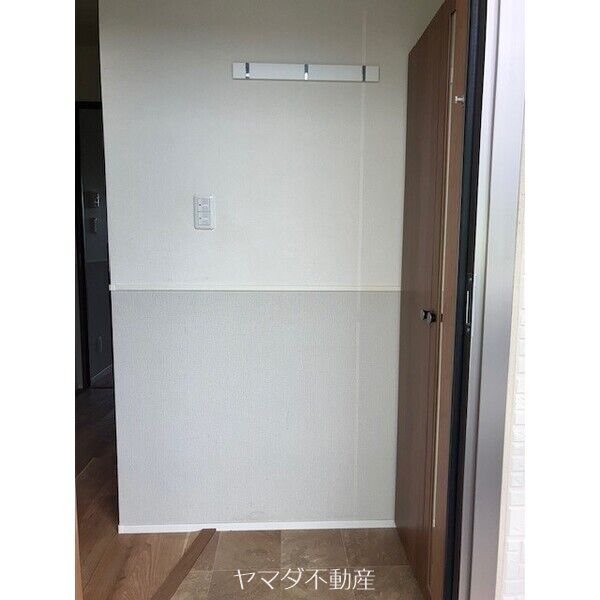 フォレストA 玄関