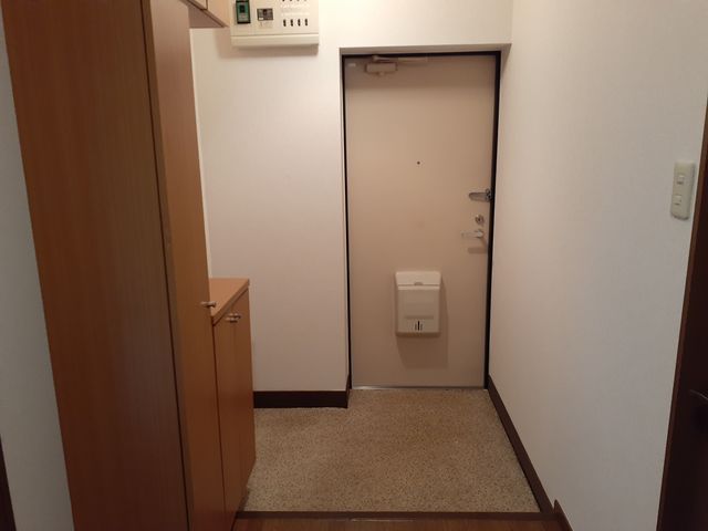 エストセゾン 玄関