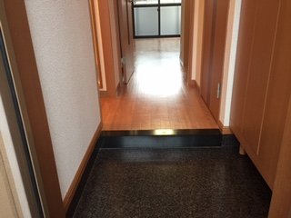 ウイング　ベル 玄関