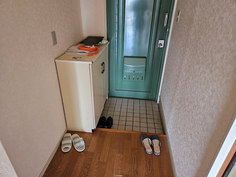 すみれハイツ倉林 玄関