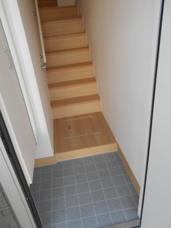 D-room PORTE 玄関