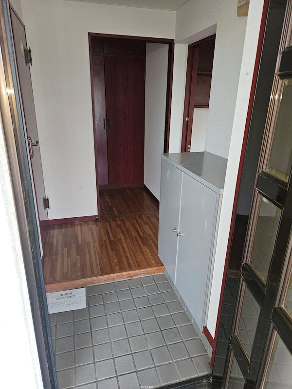 VILLA NOVA 小出 玄関