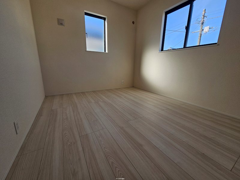 リナージュL ベッドルーム