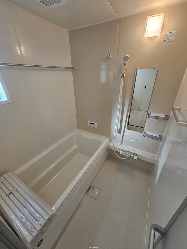 リナージュL 風呂画像