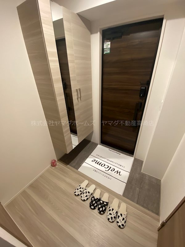 コンフォート若松 玄関