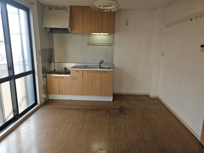 コンフォール石坂B リビング