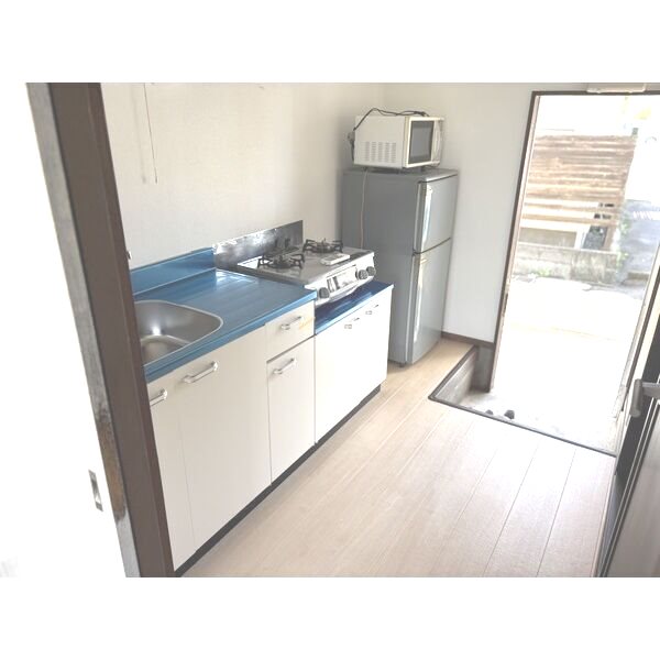 アリス箱田 玄関