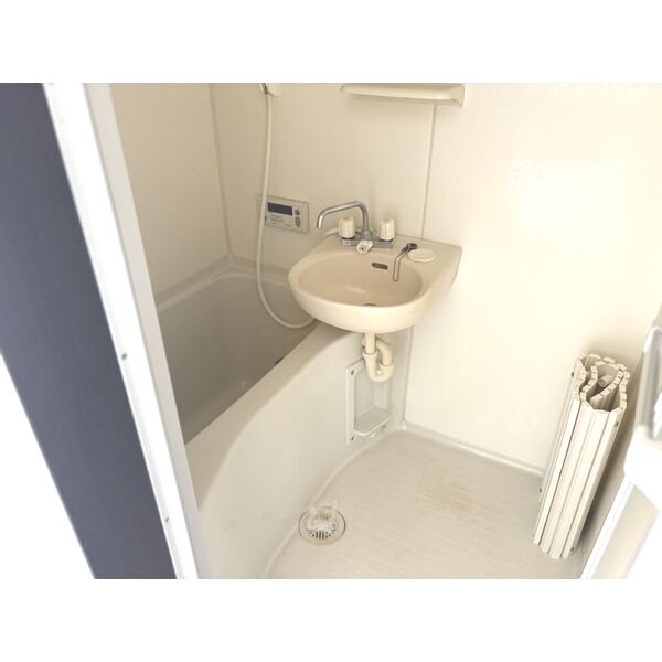 アリス箱田 風呂画像