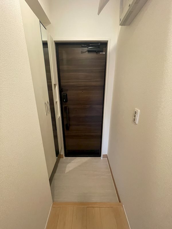 ファミール 玄関