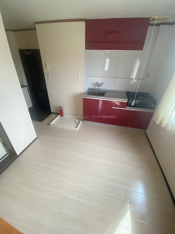 若松マンション ベッドルーム