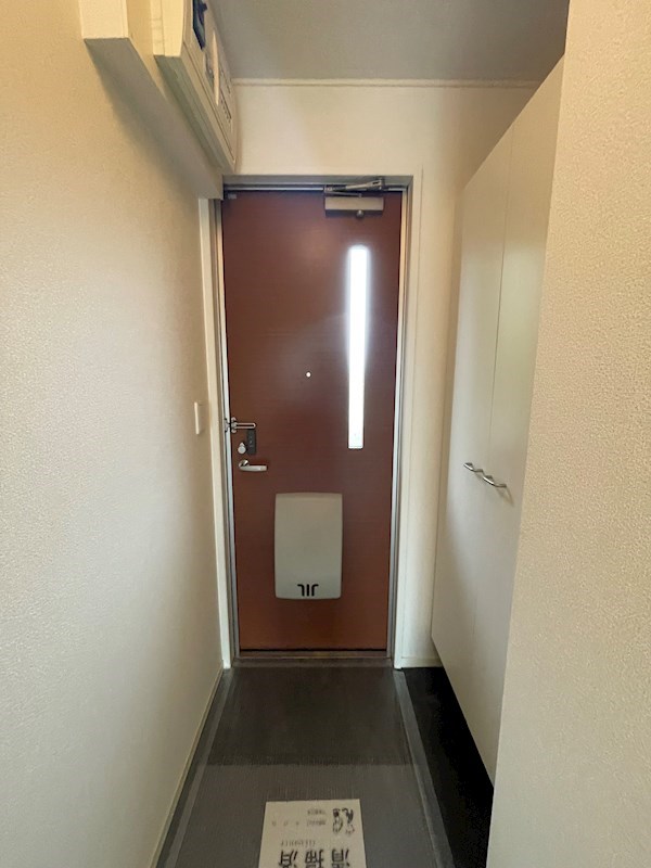 ルシェリア 玄関