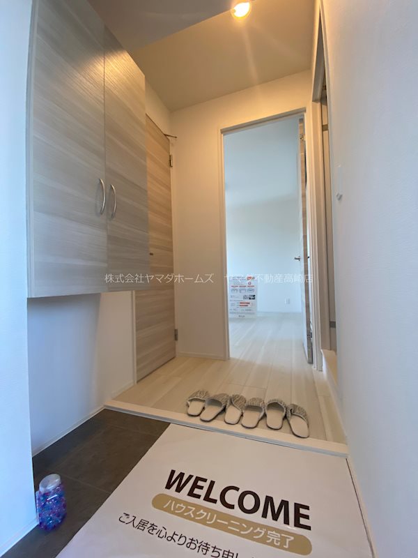 D-ROOM台新田町 玄関