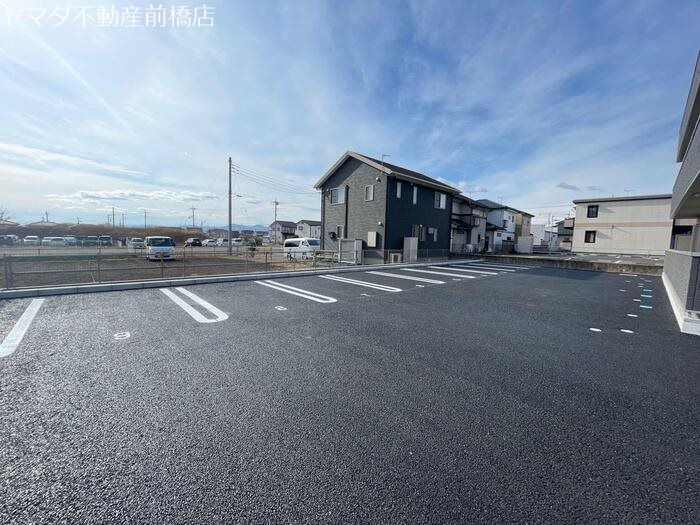 サラ　スリール その他6