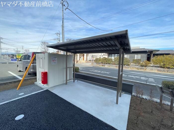 サラ　スリール その他7