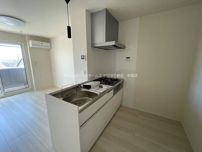 サラ　スリール キッチン