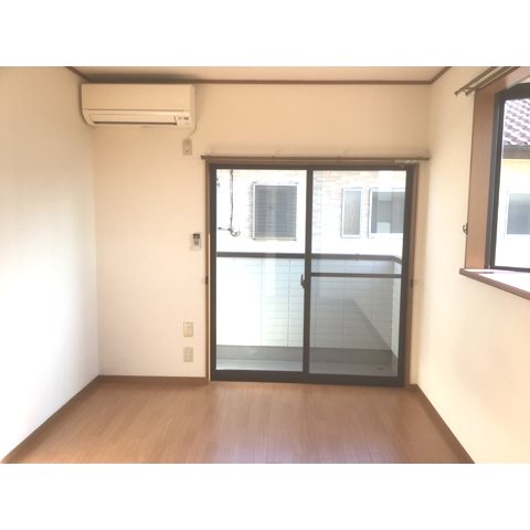 ロックハイツ　２ リビング