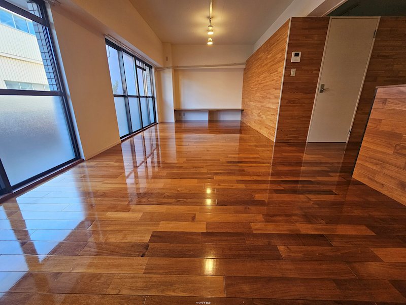 インクリースフィールド リビング