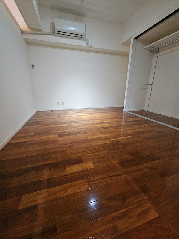 インクリースフィールド ベッドルーム