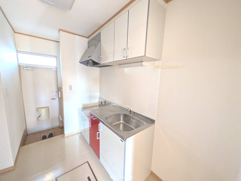 ホワイトコートミオナ キッチン