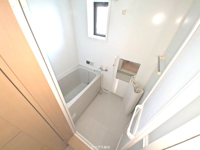 ホワイトコートミオナ 風呂画像