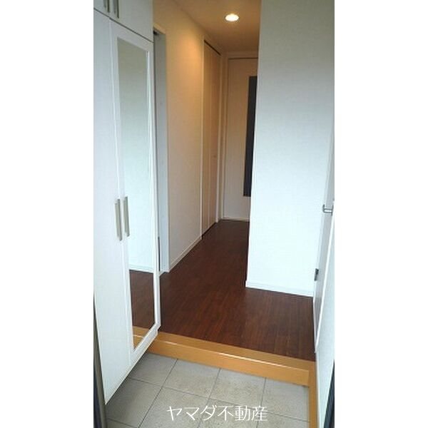 T&amp;#39;s Garden B 玄関