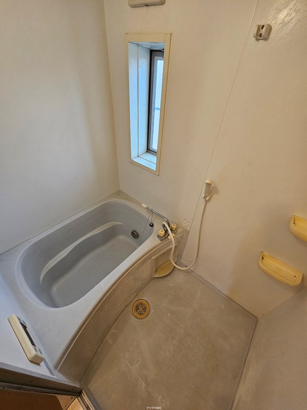 レトア絹香A 風呂画像