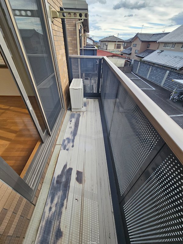 レトア絹香A ベランダ