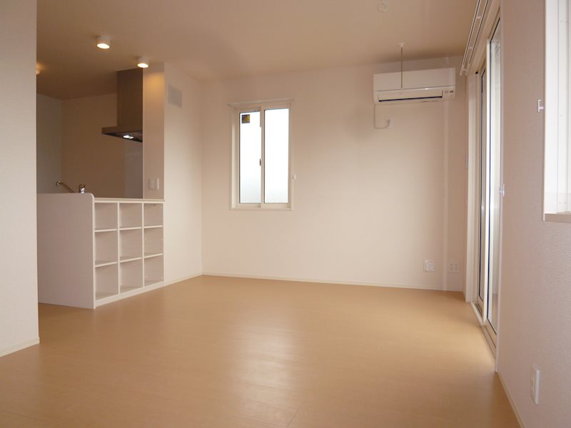 フラール リビング