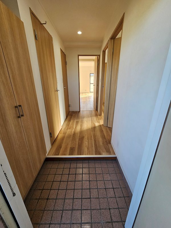 インクリースフィールド 玄関